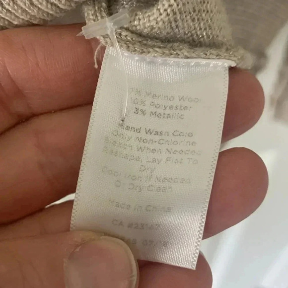 Talbots neutral tan/blush color turtleneck size small - Picture 4 of 7